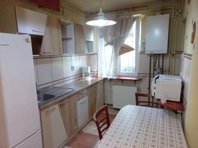 Apartament 2 Camere/Garaj De Vanzare, Str Libertati 60B, Central