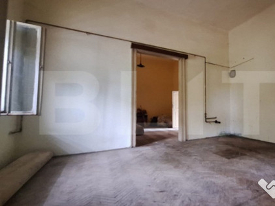 Apartament, 3 camere , 100mp, zona Balcescu