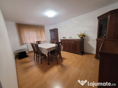 Apartament 3 camere 2 băi. Soarelui