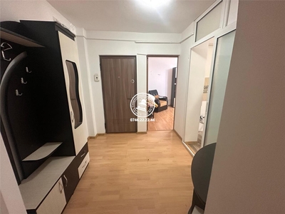 Apartament 3 camere de vanzare Dacia