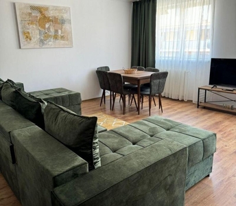 Apartament 3 camere renovat, zona Supeco