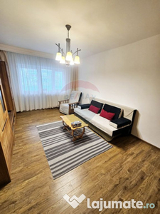 Apartament cu 2 camere de închiriat în zona Central