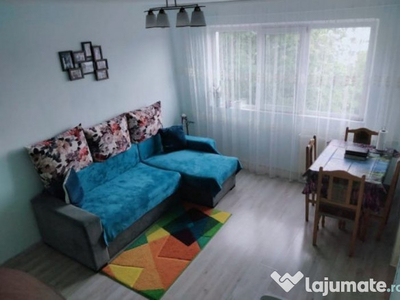 APARTAMENT CU 2 CAMERE / ZONA MALUL ROSU/ PLOIESTI