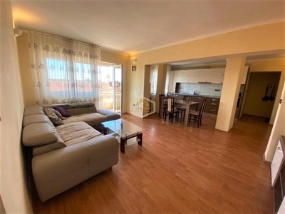 Apartament cu 3 camere | Mobilat - Utilat | Centru