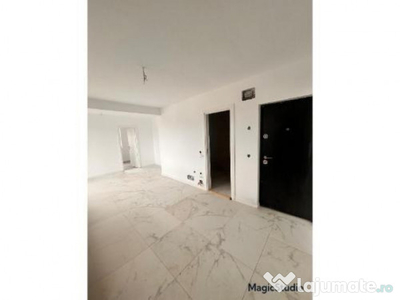 Apartament de 2 camere, decomandat, zona Tineretului