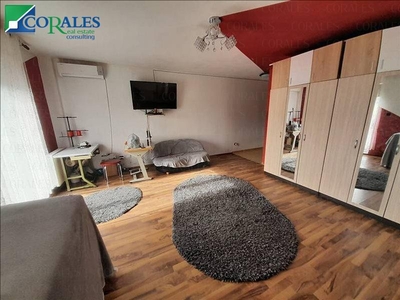 Apartament mobilat si utilat. Centrala proprie si aer conditionat.