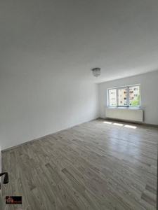 Apartament Spatios si Luminos cu 3 Dormitoare in Bogdan Voda