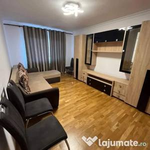 De vanzare apartament cu 3 camere