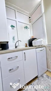 Obcini-Apartament 2 camere decomandat,renovat,mobilat,76000E.