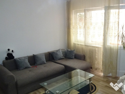 Vand apartament 2 camere Deva, zona Eminescu (Profi), et. 2, mobilat