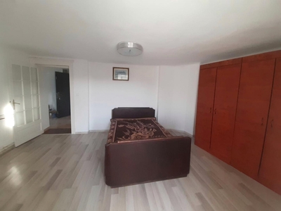 Vanzari Apartamente 2 camere Bucuresti PARCUL CAROL 11 IUNIE