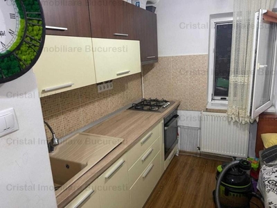 Apartament 2 camere de vanzare Lujerului