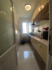 Apartament de vanzare cu 2 camere- Zona Alexandru cel Bun