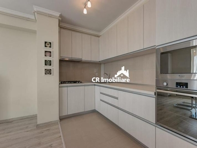 Vanzare apartament 3 camere Lux Iancu NicolaeVedere Panoramica