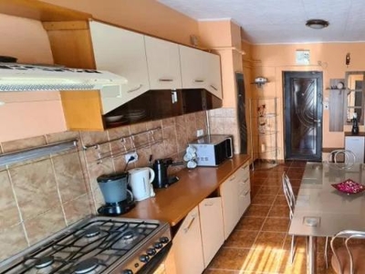 Apartament 2 camere, decomandat, zona Kaufland- Pacurari, Iasi