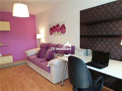 Apartament 2 camere in zona tineretului