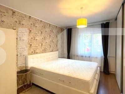 Apartament 3 camere, 60 mp, parcare, zona strazii Tulcea