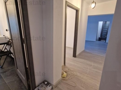 Apartament 3 camere Crangasi 3 camere ( 500 m metrou ) Va oferim spre vanz