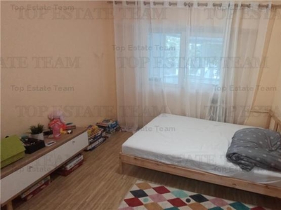 Apartament 3 camere de inchiriat, zona Tei