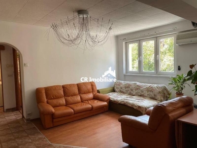 Apartament 3 camere Decebal Piata Muncii