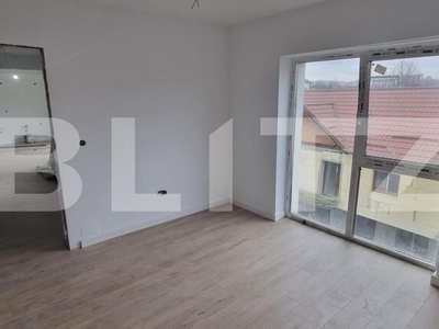 Apartament 3 camere si doua bai 75mp etaj intermediar bloc nou