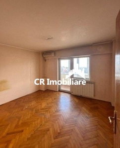 Apartament 4 camere Calea Calarasi