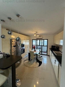 Apartament | 4 camere | Decomandat | Copou