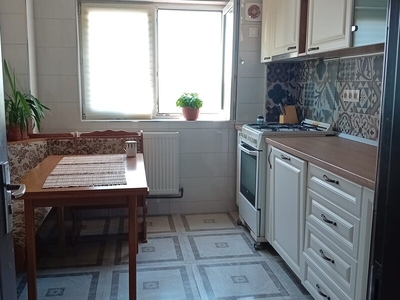 Apartament 4 camere Sector 4 Strada Emil Racovita Bucuresti Apartament 4 ca