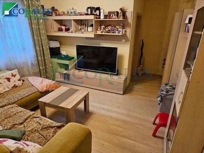 Apartament pe 2 nivele. Zona Giroc. Decomandat