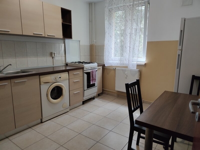 Inchiriere apartament 2 camere Drumul Taberei piata Chilia Veche liceul Eugen Lovinesc