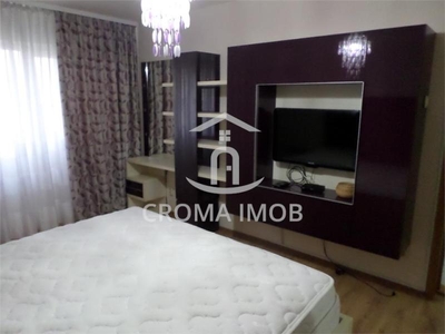 Inchiriere apartament 3 camere in Ploiestii zona Republicii