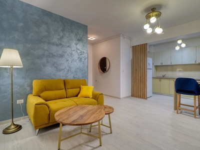 Inchiriere apartament 3 camere Unirii, Aleea Cauzasi, Central Pret usor negociabil