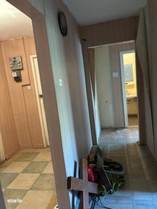 PF vand apartament cu 4 camere decomandate în Gheorghieni