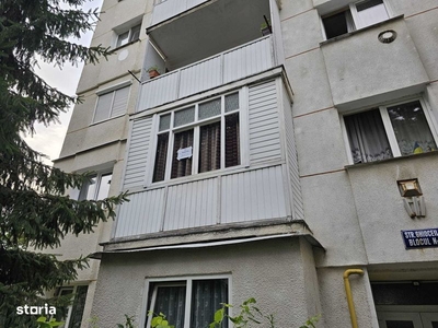 Vanzare apartament 2 camere - Podu Ros