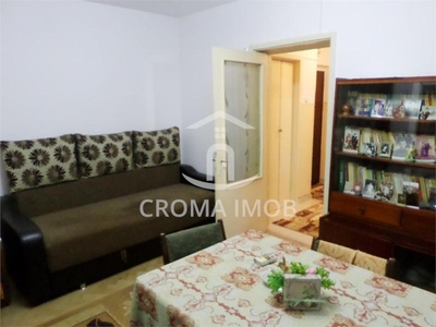 Vanzare apartament 2 camere, semidecomandat, Ploiesti, zona Nord/ Cameliei