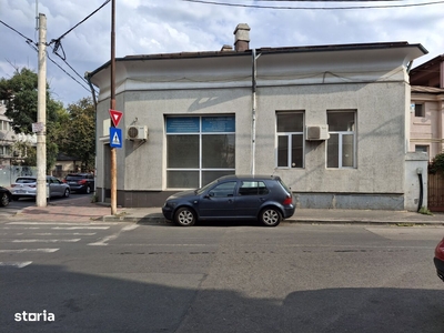 Vanzare spatiu comercial central strada Traian zona Hala Traian