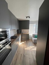 Apartament 2 camere, terasa generoasa, Floresti, zona Profi