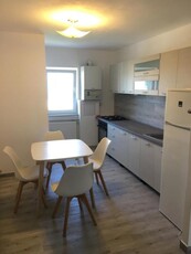 Apartament 3 camere de inchiriat, parcare, cartier Zorilor