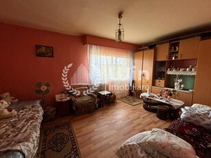 Apartament 3 camere | Decomandat | Etaj 3/4 | Zorilor | Zona Profi