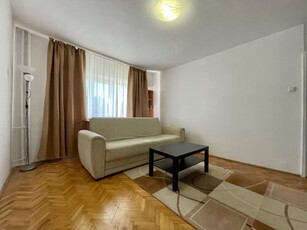 Apartament 3 camere decomandat pe Observatorului