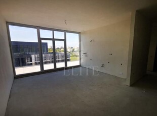 Apartament 3 camere in zona IULIUS MALL