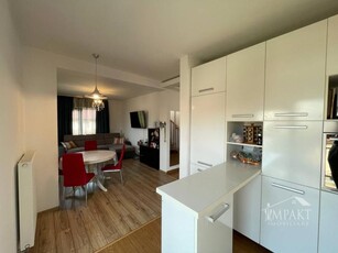 Apartament 4 camere cu scara interioara Intre Lacuri