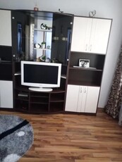 Apartament cf. 2, 3 camere, Craiovei, cu balcon