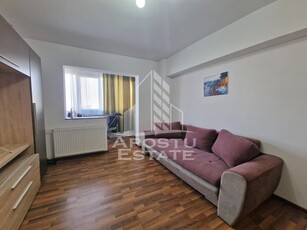 Apartament cu 2 camere, etaj intermediar, zona Circumvalatiunii