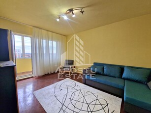 Apartament cu 3 camere, centrala proprie, zona Circumvalatiunii