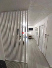 Apartament renovat, 2 camere, mobilat, zona Cetate- Spital