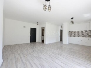 Apartament superfinisat, 3 camere, Floresti, Zona Panemar.