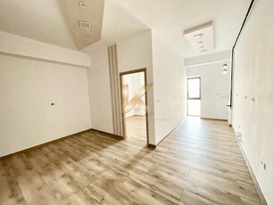 Apartamente de 2 camere, parcare. Zona Afi Kastel Residence!