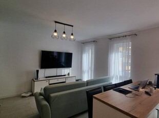 Vanzare apartament cu 2 camere deosebit zona Eroilor, Floresti!