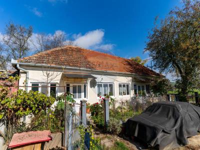 Casa cu 3 camere de vanzare, Bretea Muresana, jud. Hunedoara